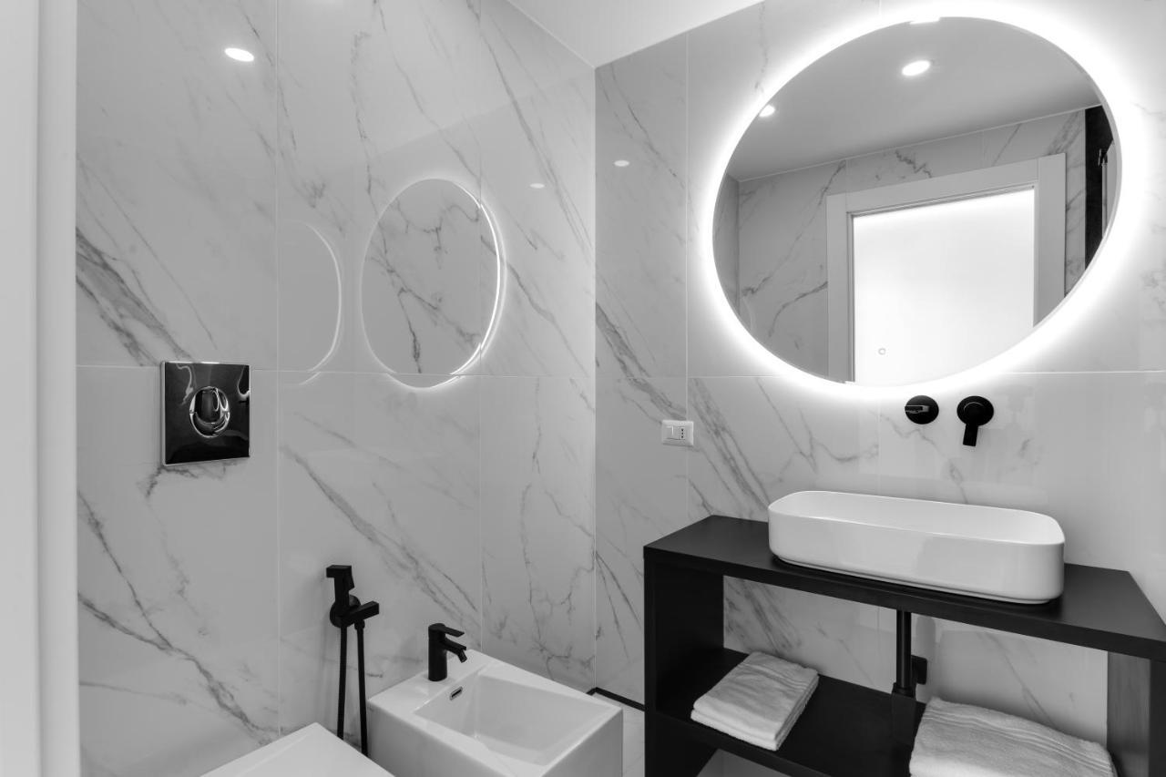 Caralis Suites Rooms Кальяри Экстерьер фото